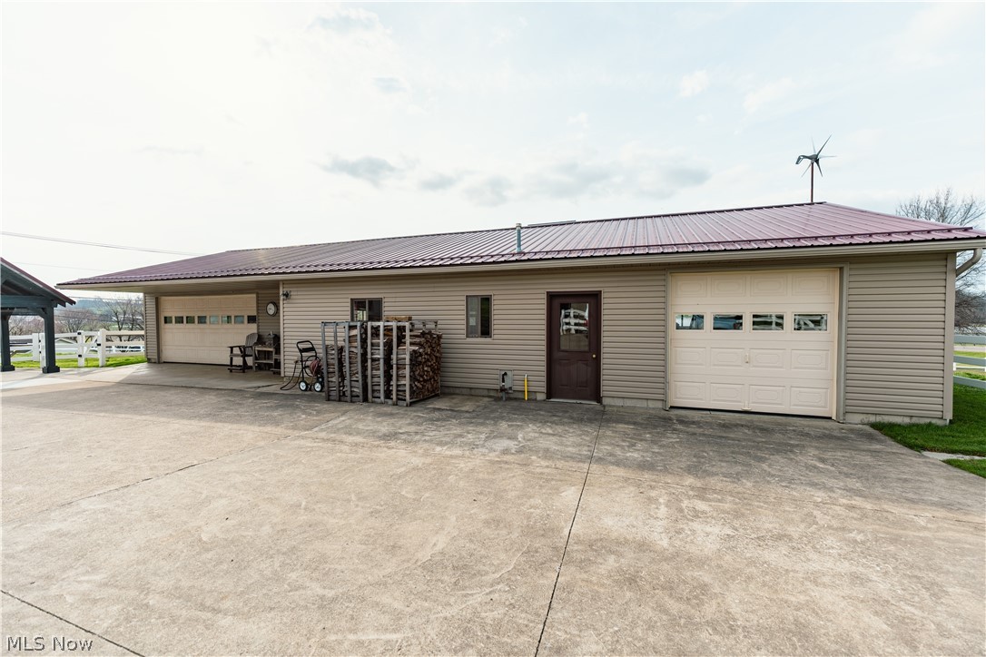 4607 County Road 145 Sugarcreek OH 44681
