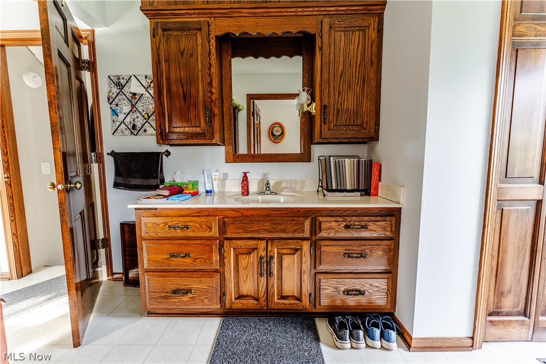 4607 County Road 145 Sugarcreek OH 44681