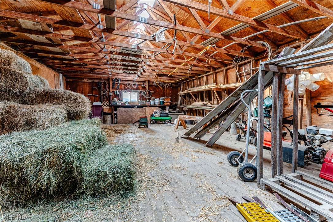 4607 County Road 145 Sugarcreek OH 44681