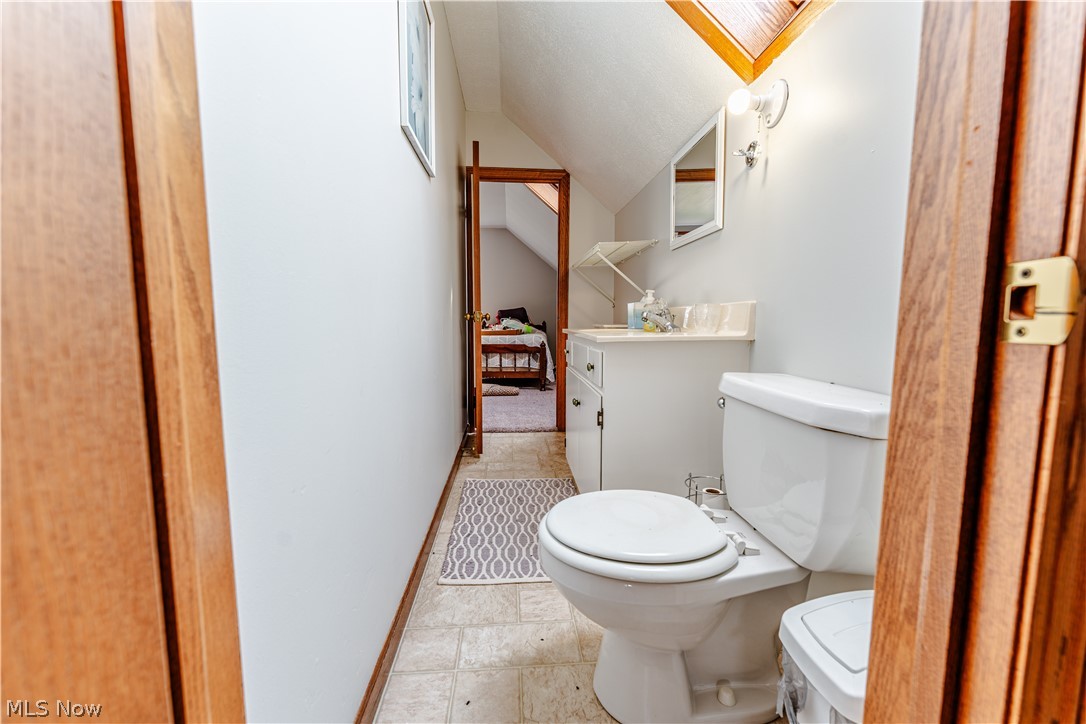 4607 County Road 145 Sugarcreek OH 44681