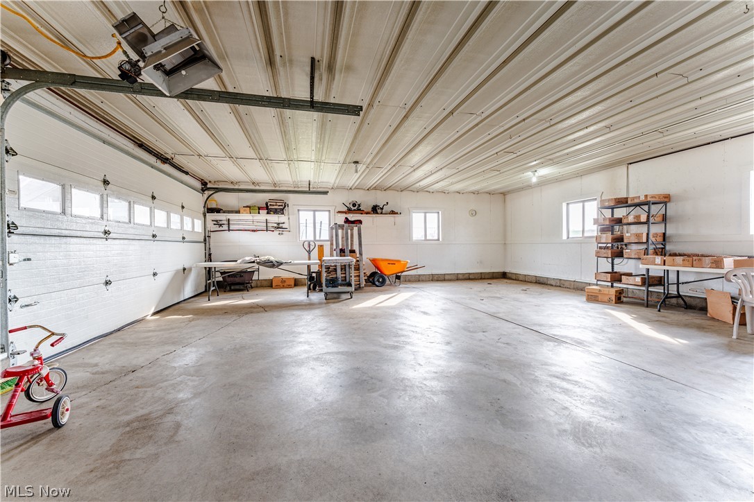 4607 County Road 145 Sugarcreek OH 44681