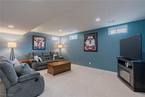 38772 Congressional Lane Willoughby OH 44094