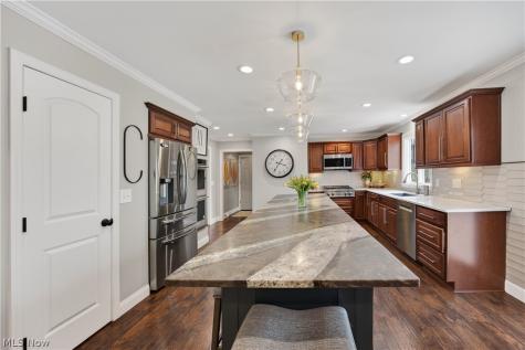 2211 Jesse Drive Hudson OH 44236