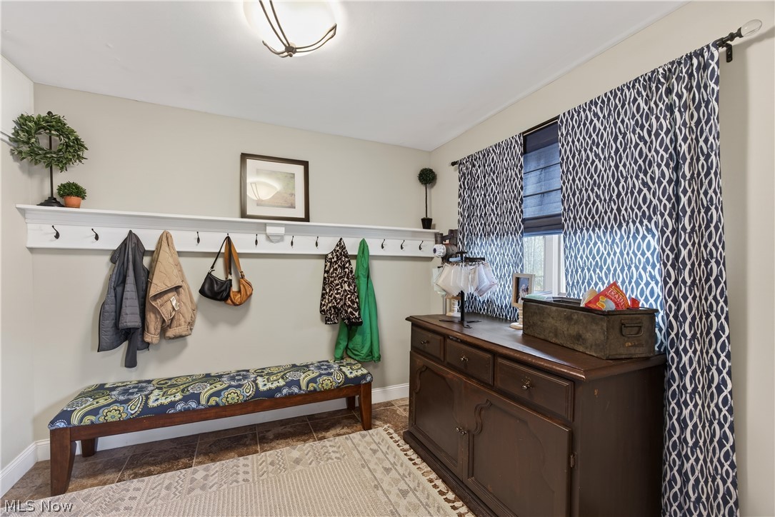 2211 Jesse Drive Hudson OH 44236