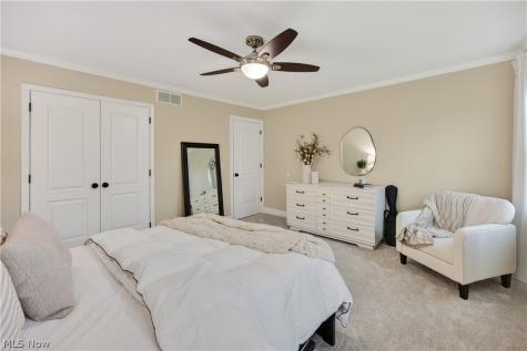 2211 Jesse Drive Hudson OH 44236