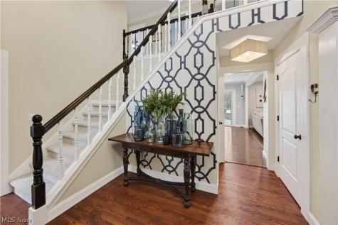 2211 Jesse Drive Hudson OH 44236
