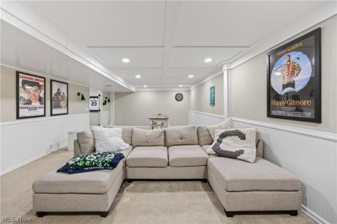 2211 Jesse Drive Hudson OH 44236