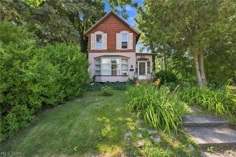18971 Lorain Road Fairview Park OH 44126
