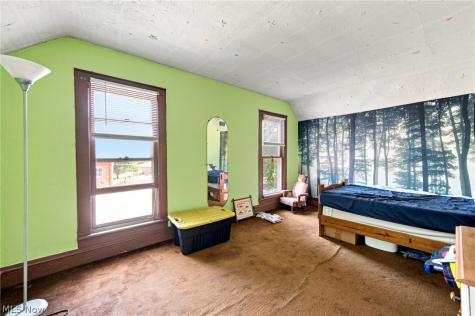 18971 Lorain Road Fairview Park OH 44126