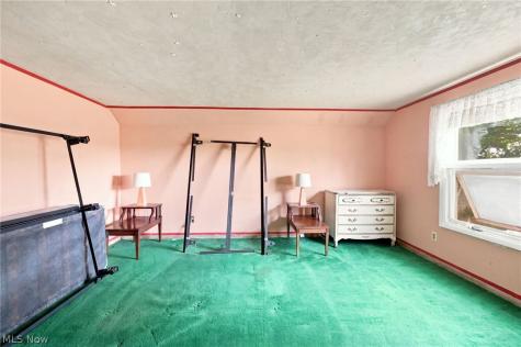 18971 Lorain Road Fairview Park OH 44126