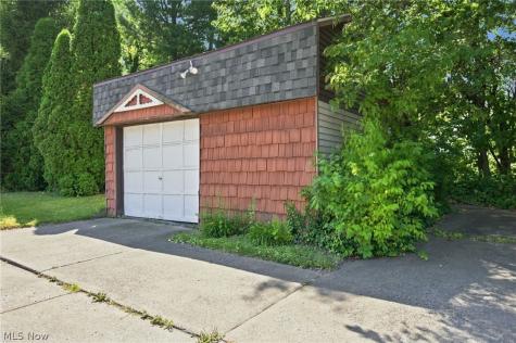 18971 Lorain Road Fairview Park OH 44126