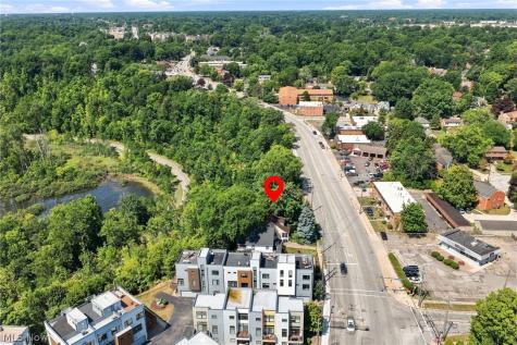 18971 Lorain Road Fairview Park OH 44126