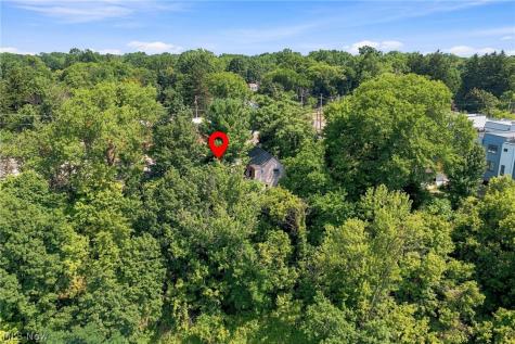18971 Lorain Road Fairview Park OH 44126