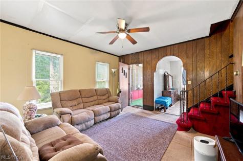 18971 Lorain Road Fairview Park OH 44126