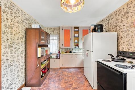 18971 Lorain Road Fairview Park OH 44126