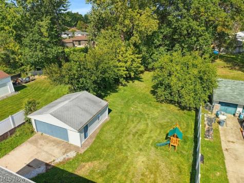 18210 Holland Road Brook Park OH 44142