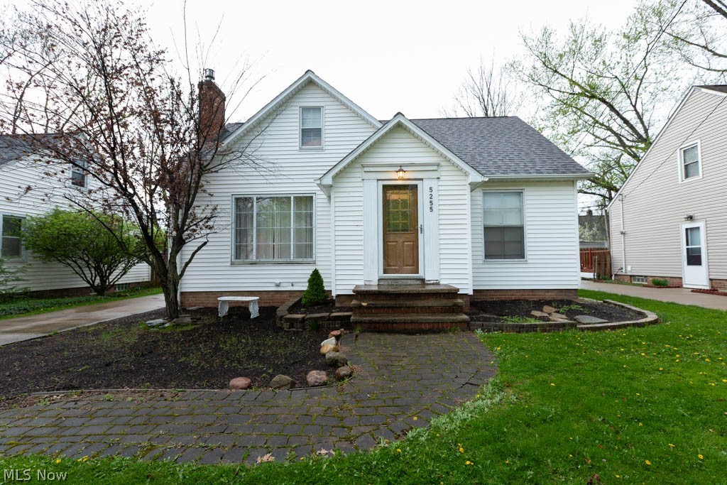 5255 Haverford Drive Lyndhurst OH 44124
