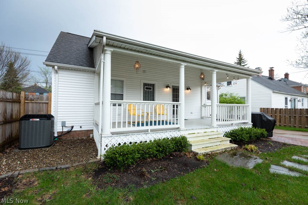 5255 Haverford Drive Lyndhurst OH 44124
