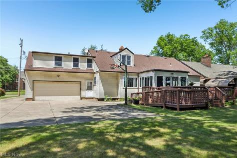 2382 Riverside Drive Cleveland OH 44107