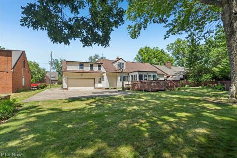 2382 Riverside Drive Cleveland OH 44107