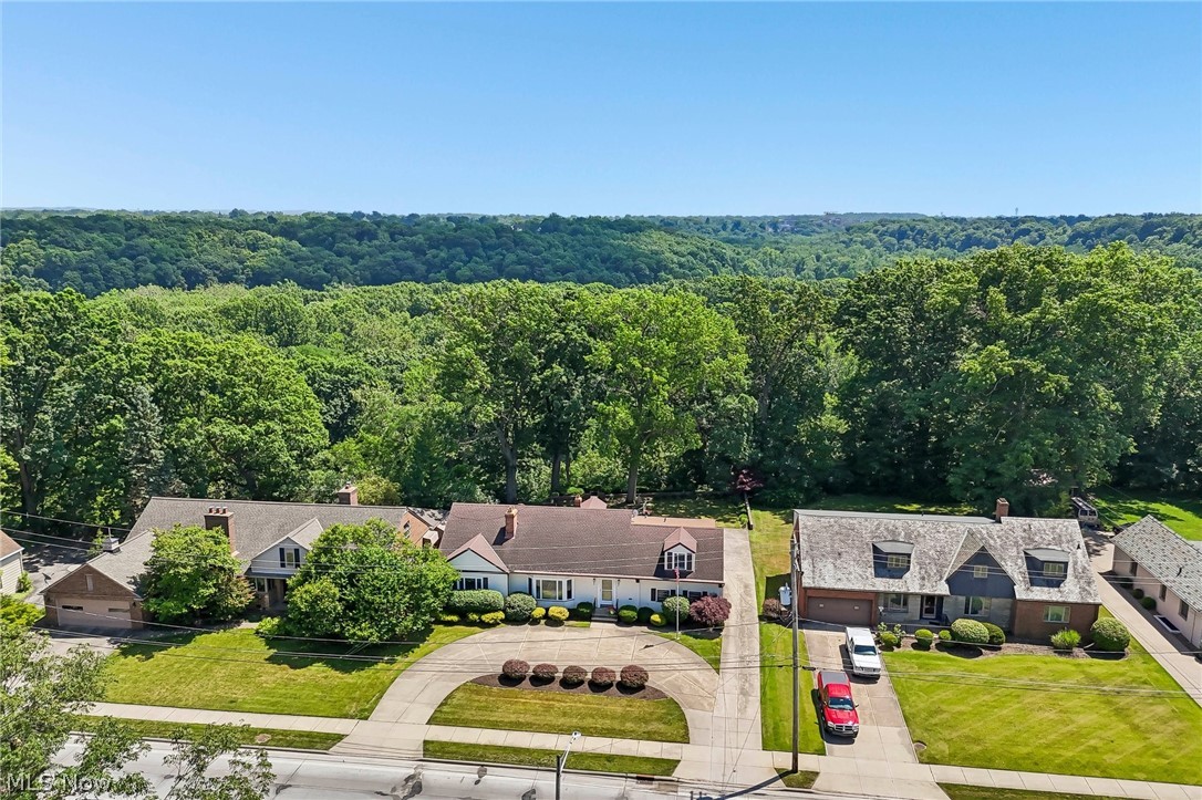 2382 Riverside Drive Cleveland OH 44107