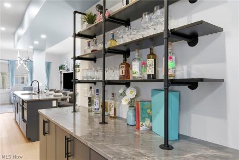 1304 W 76 Street Cleveland OH 44102