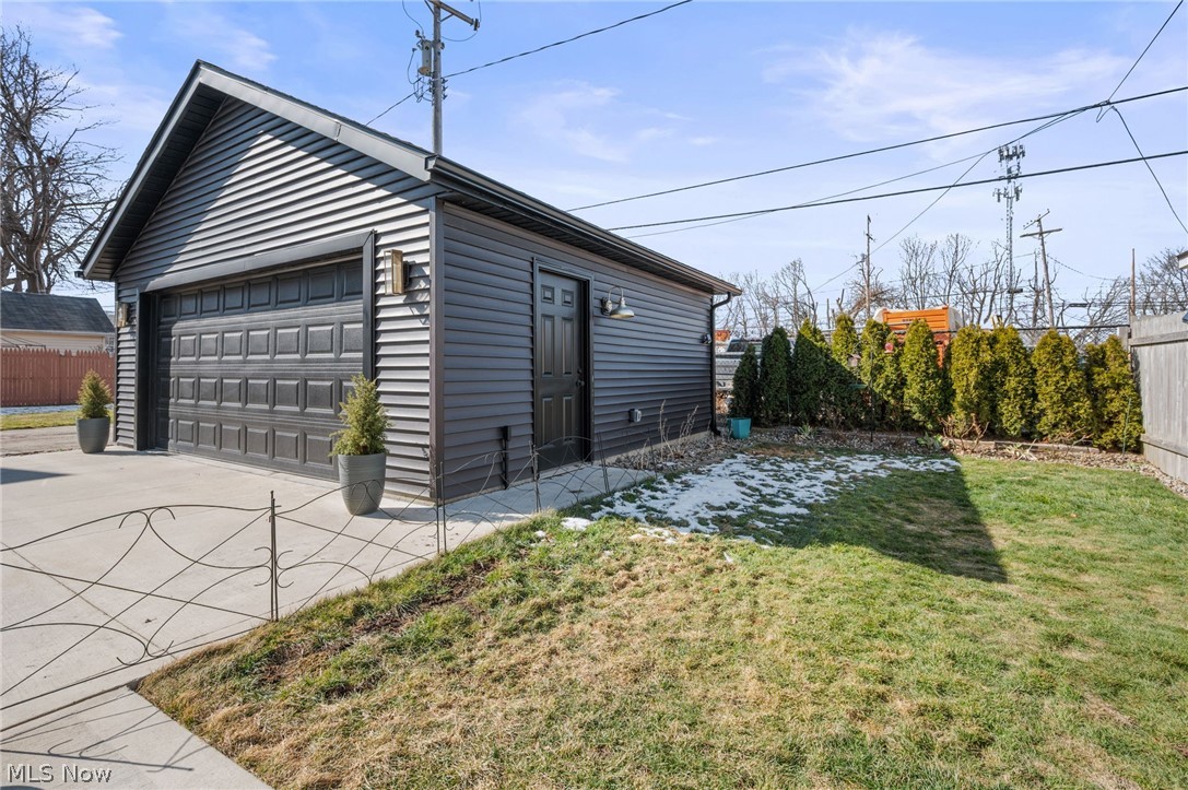 1304 W 76 Street Cleveland OH 44102