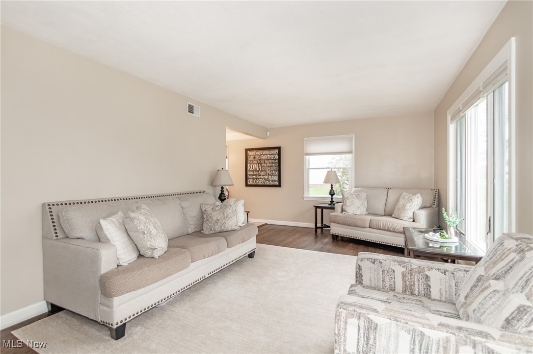 5377 Strawberry Lane Willoughby OH 44094