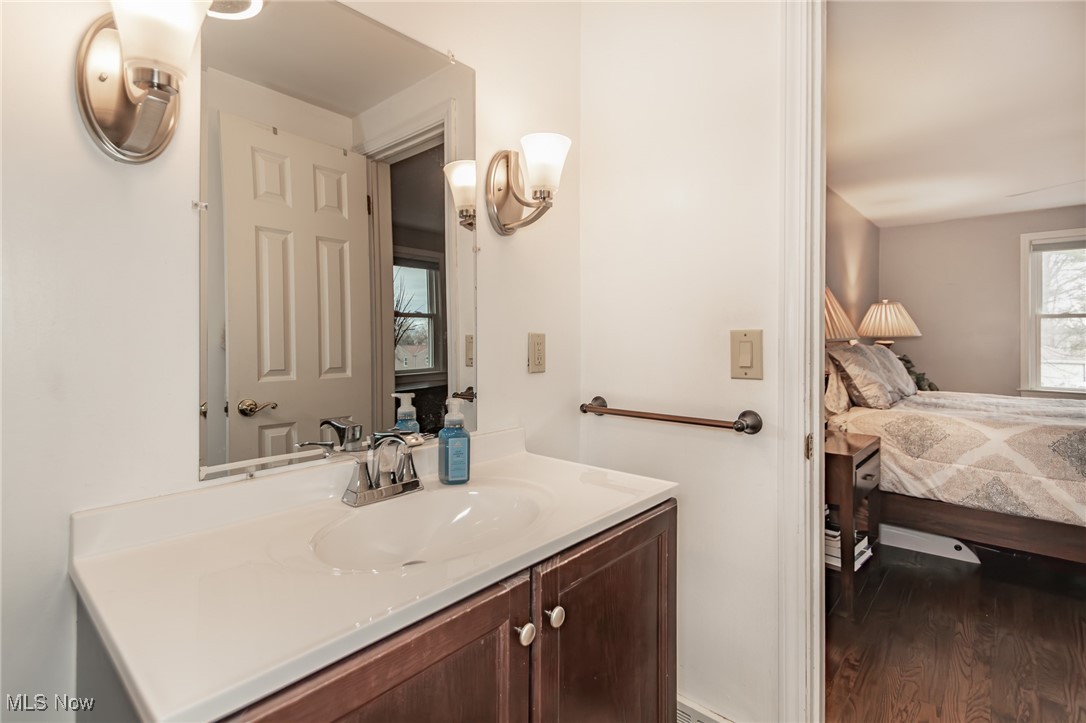 5377 Strawberry Lane Willoughby OH 44094