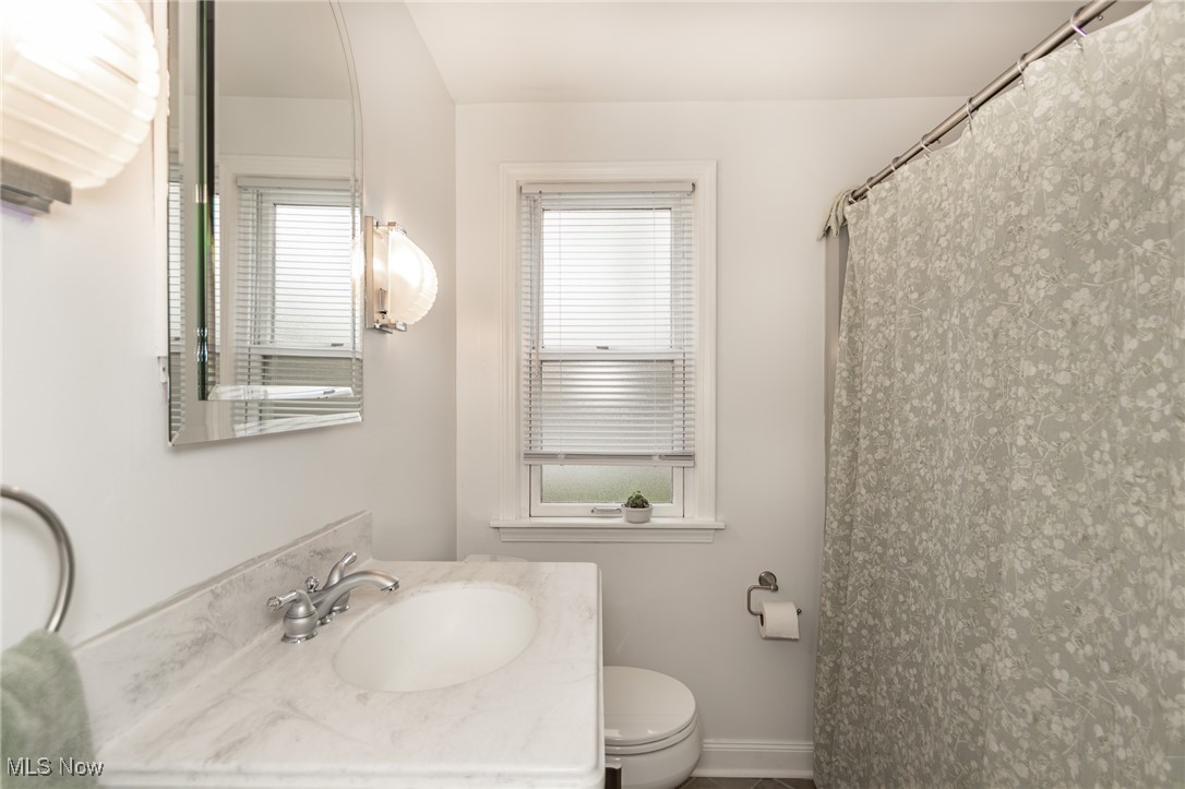 5377 Strawberry Lane Willoughby OH 44094