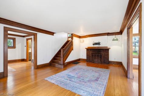736 Wellesley Avenue Akron OH 44303
