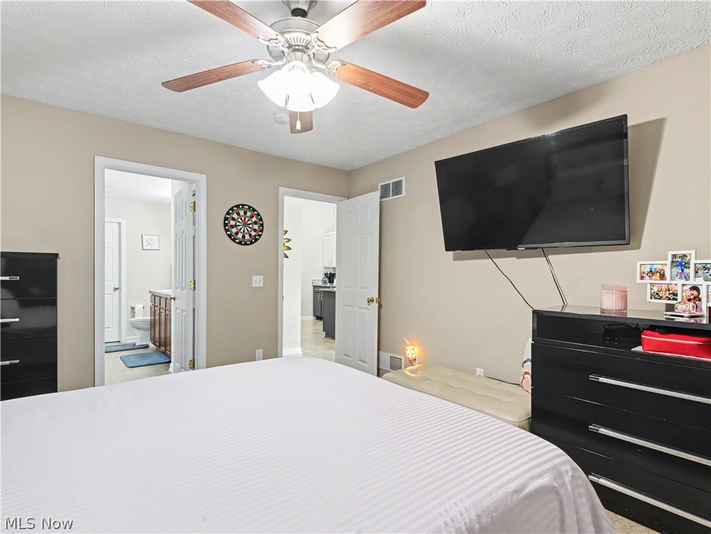 38122 Rocky Run Court North Ridgeville OH 44039