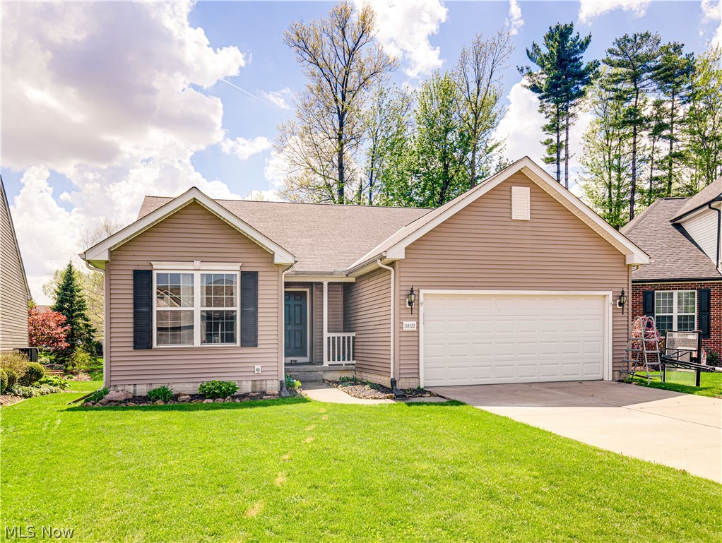38122 Rocky Run Court North Ridgeville OH 44039