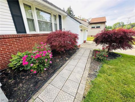 60 S Cleveland Avenue Niles OH 44446