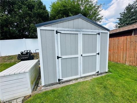 60 S Cleveland Avenue Niles OH 44446