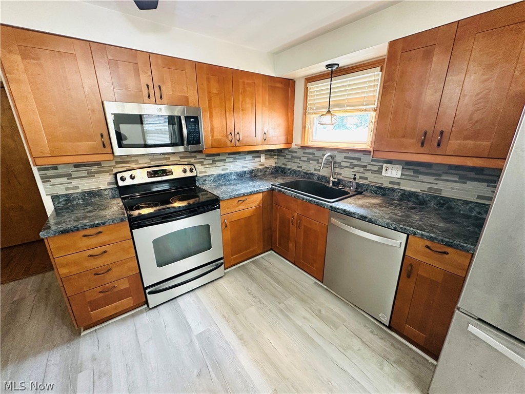 60 S Cleveland Avenue Niles OH 44446