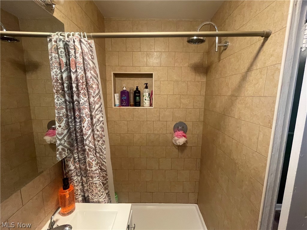 3325 W 125th Street Cleveland OH 44111