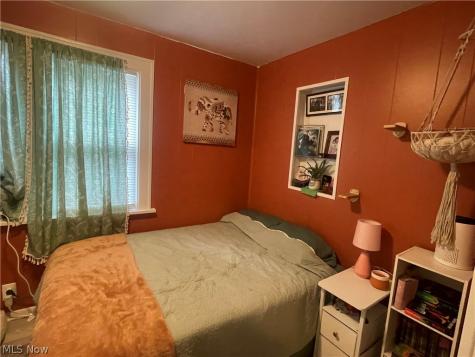 3325 W 125th Street Cleveland OH 44111