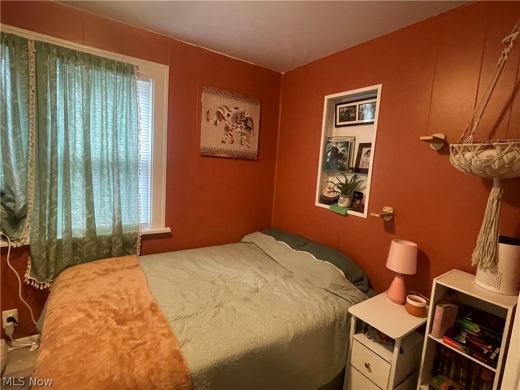 3325 W 125th Street Cleveland OH 44111