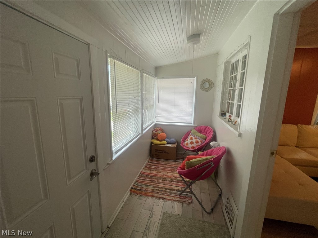 3325 W 125th Street Cleveland OH 44111