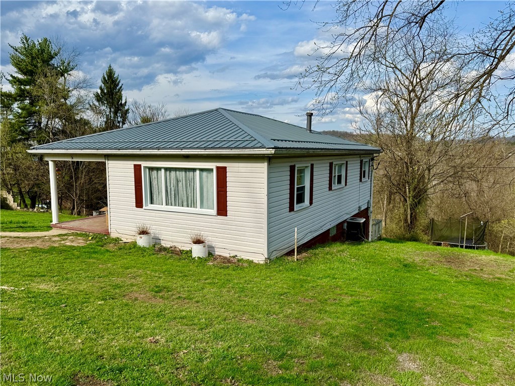 56 Pontiac Road Wellsburg WV 26070