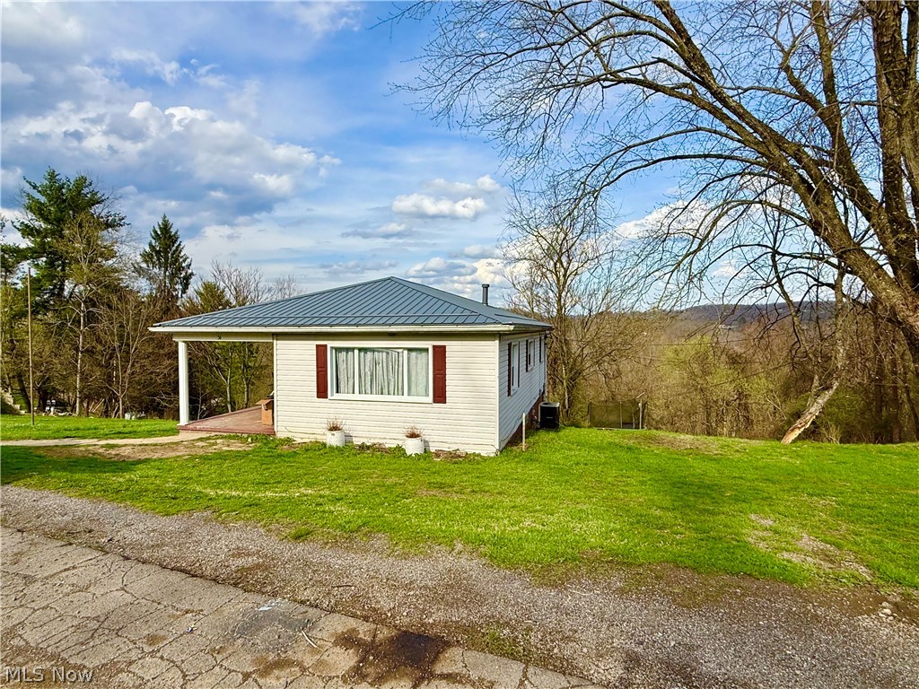 56 Pontiac Road Wellsburg WV 26070