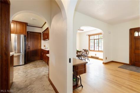 125 Frederick Street Doylestown OH 44230