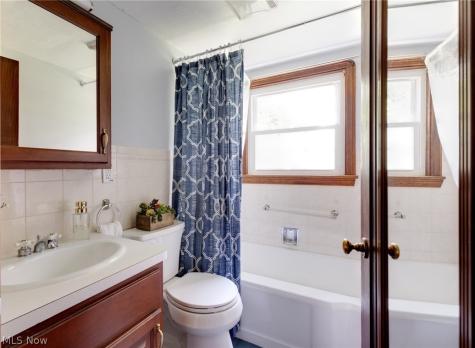 125 Frederick Street Doylestown OH 44230