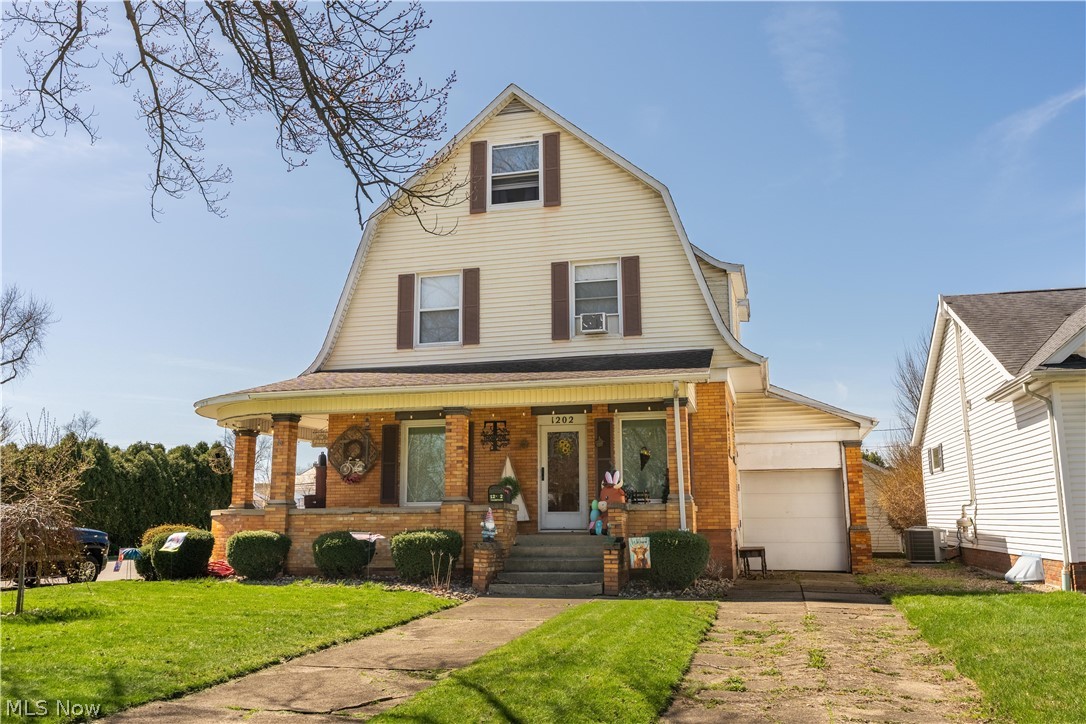 1202 N Wooster Avenue Dover OH 44622