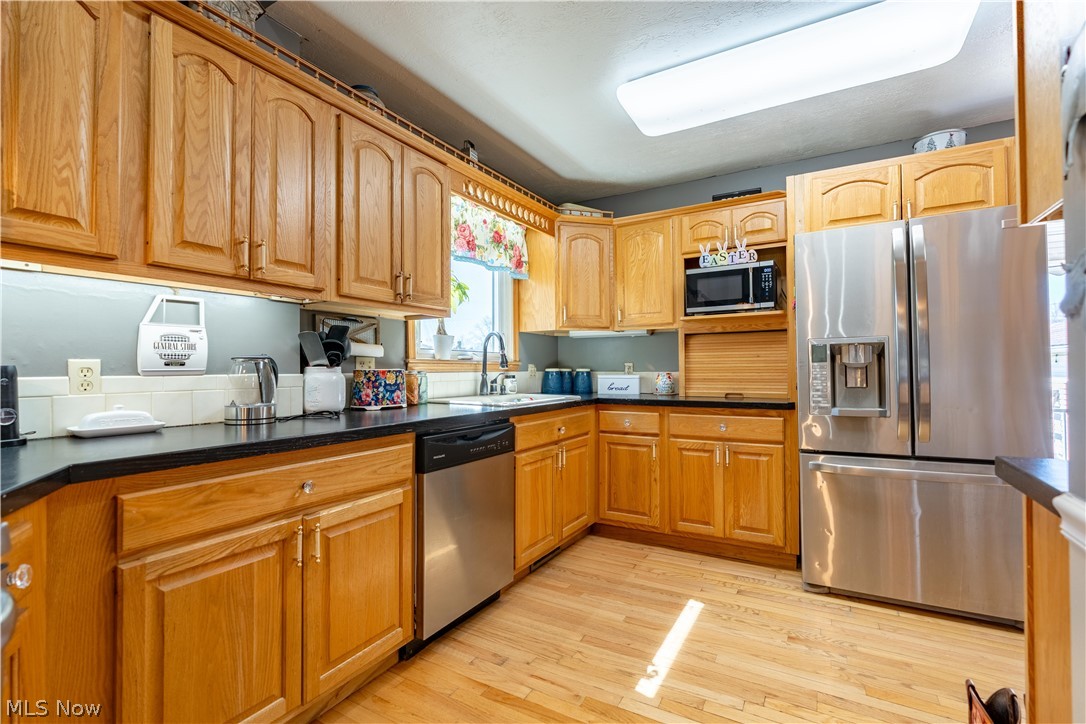 1202 N Wooster Avenue Dover OH 44622