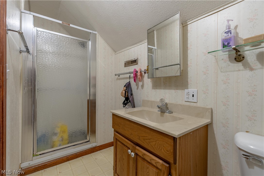 1202 N Wooster Avenue Dover OH 44622
