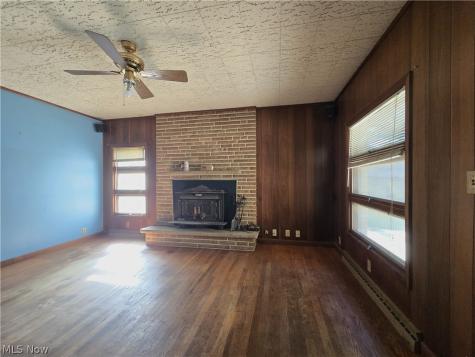 11791 Easton Road Rittman OH 44270