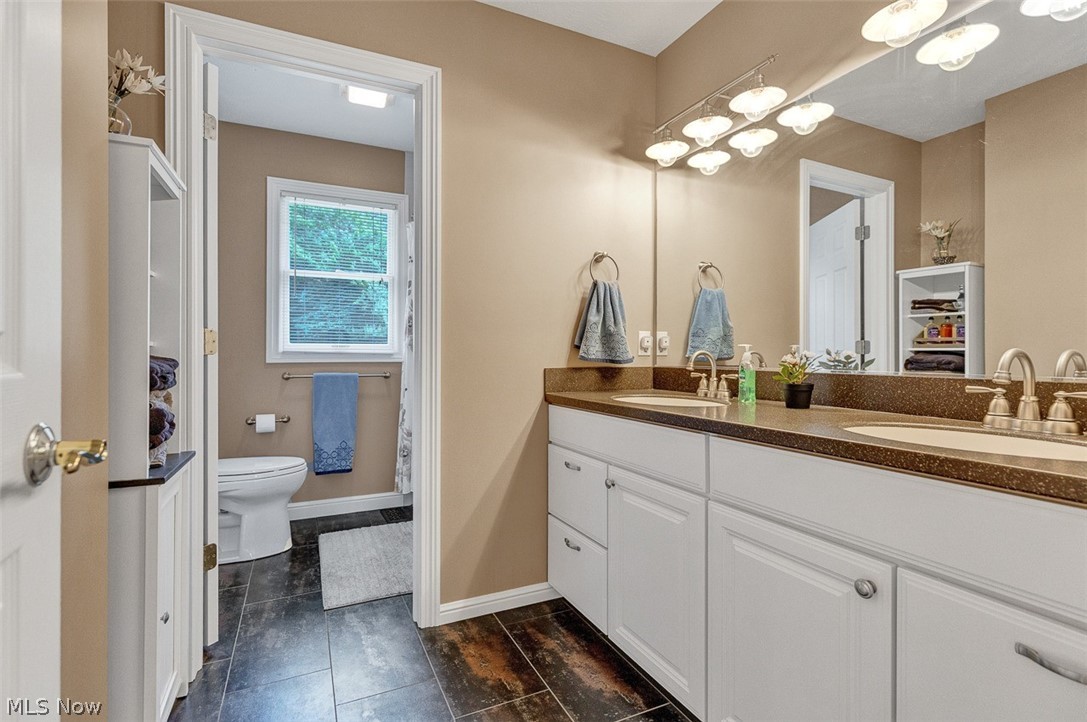 7937 Pinehurst Drive Kirtland OH 44094