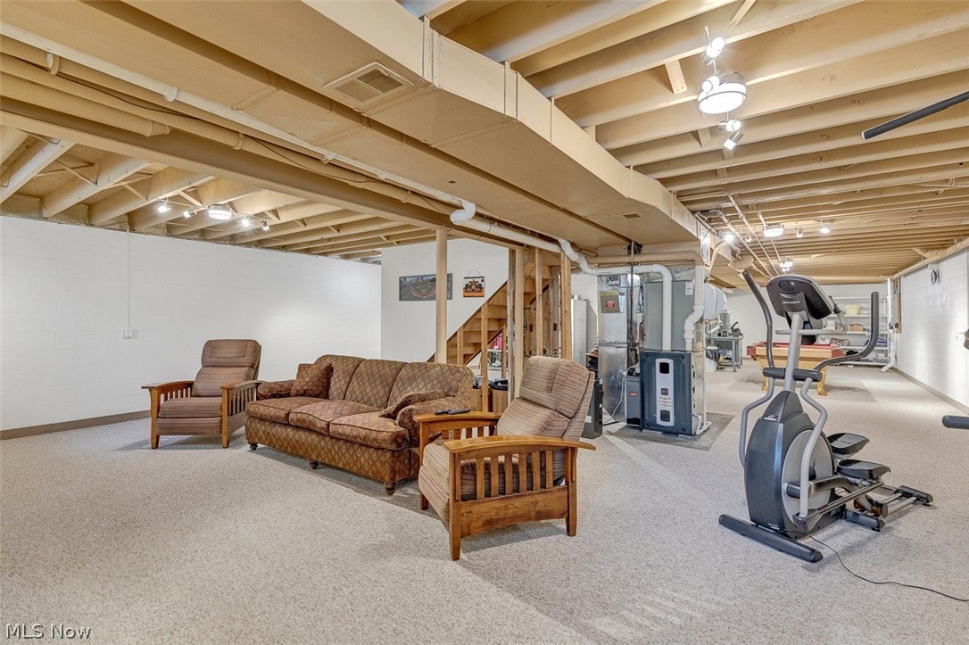 7937 Pinehurst Drive Kirtland OH 44094
